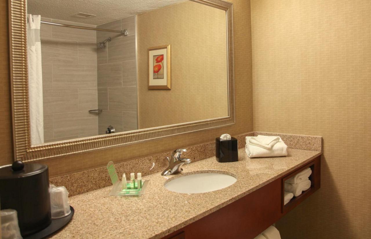 Holiday Inn Dayton/Fairborn I-675 By Ihg Exteriér fotografie