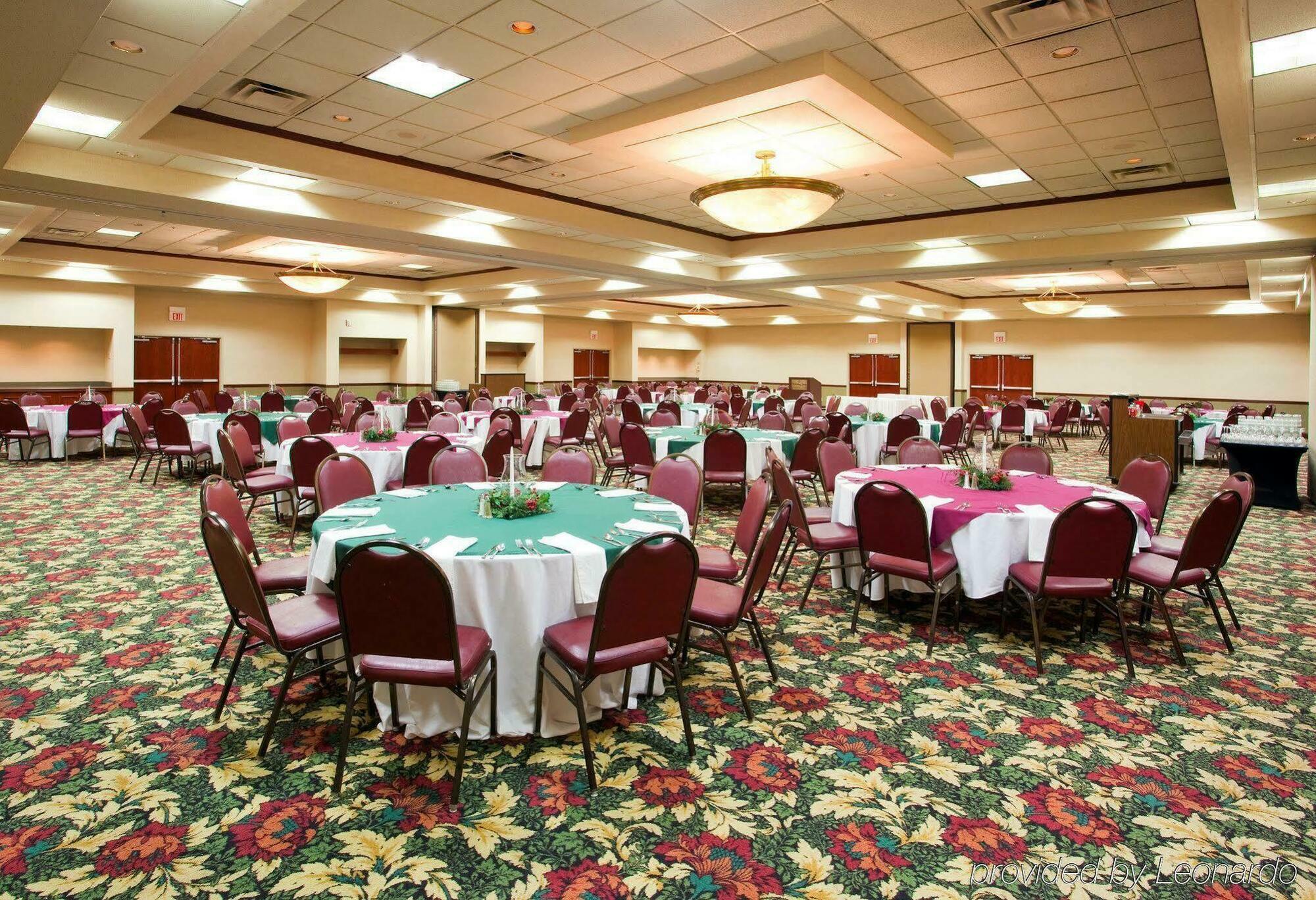 Holiday Inn Dayton/Fairborn I-675 By Ihg Exteriér fotografie